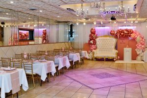 Stunning pink and rose-gold baby shower decor at Medina Hall. Elegant seating, balloon displays, and a photo-ready backdrop for unforgettable celebrations.